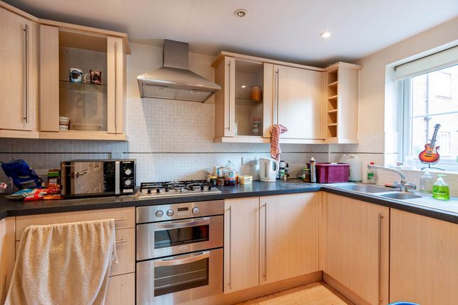 65 Mill Bridge Close, Retford photo 2