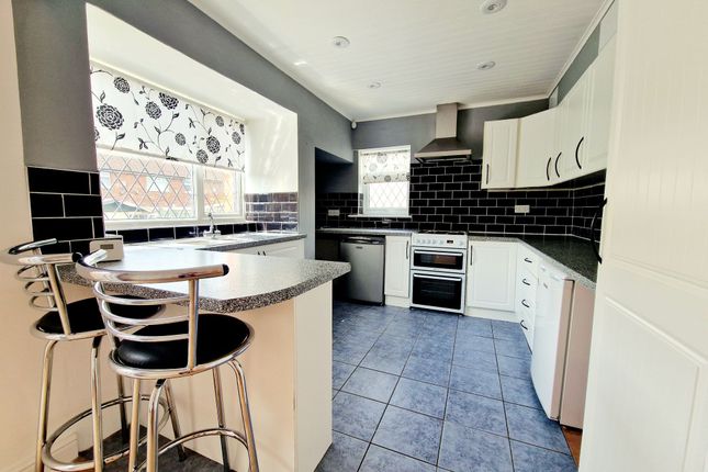 6 Bowker Street, Manchester photo 3