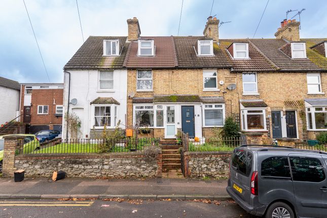 Terraced house for sale in New Road, Aylesford