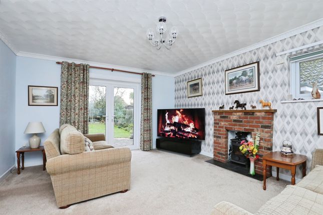 41, Brackenwoods, Swaffham photo 3