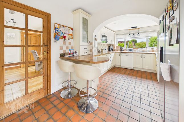67 Southwold Road, Beccles photo 4