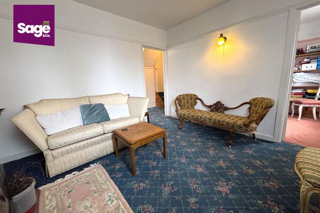 Holly Tree Cottage, 18A, Ty Coch Lane, Cwmbran photo 4