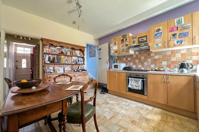 17, Cruso Street, Leek photo 4