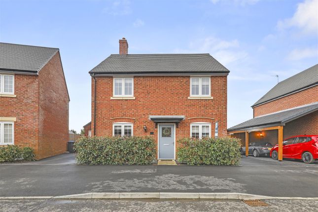 Detached house to rent in Harvest Road, Market Harborough