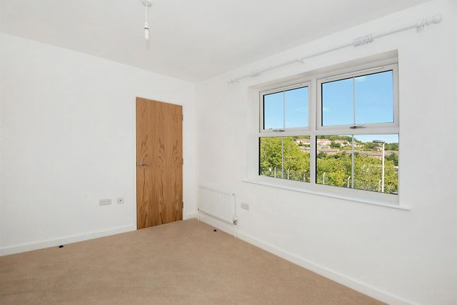 5, Rosewood Heights, Dover photo 4