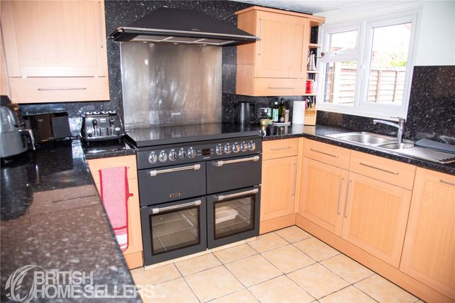 Barn Road, Chichester photo 2