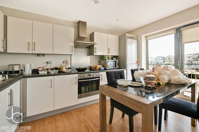 Flat for sale in Ballantyne Drive, Colchester, Essex