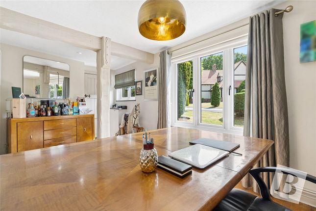 7, Prescott, Basildon photo 4