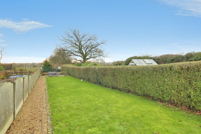 351, Bemersley Road, Brown Edge photo 2