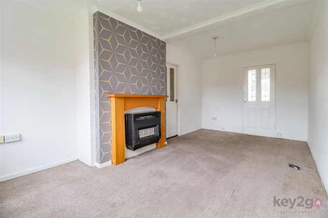 79, Ash Crescent, Sheffield photo 4
