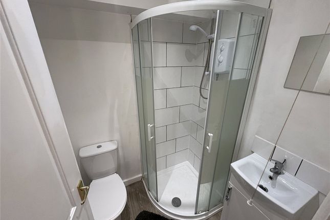 Flat B, 10, London Road, Bristol photo 2