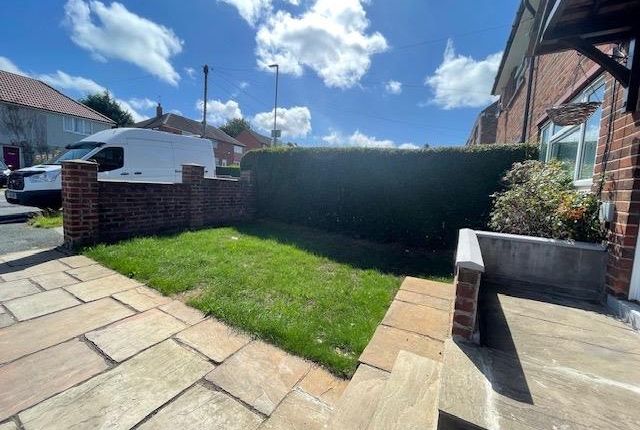 43, Westdale Drive, Pudsey photo 2