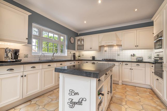 11, Huntleys Park, Royal Tunbridge Wells photo 3
