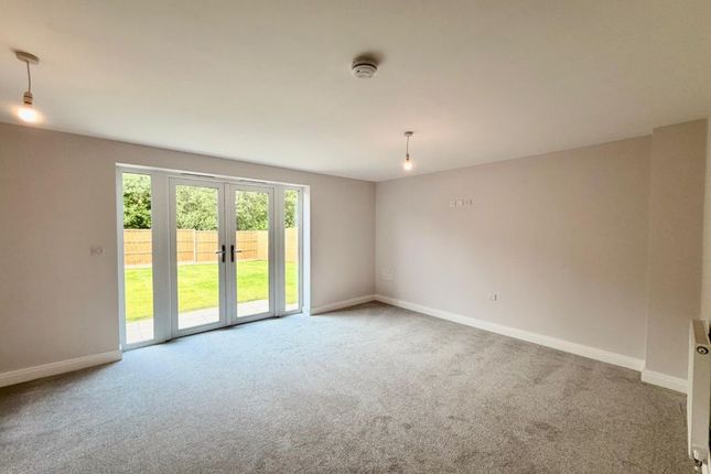 Plot 191, Heron Park, Curlew Road, Boston photo 2