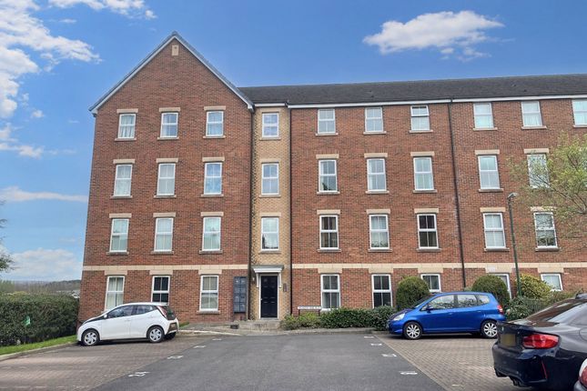 Flat to rent in Meadow Rise, Meadowfield, Durham