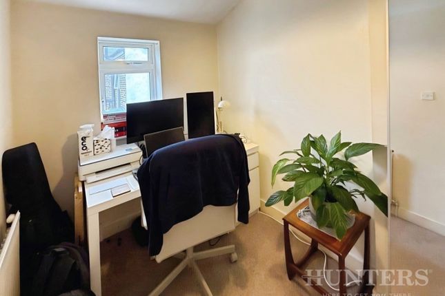57B, Cedar Road, Sutton photo 5