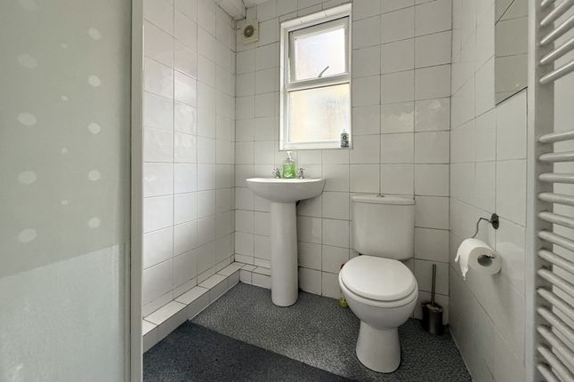 Room 4, 99, Edridge Road, Croydon photo 4