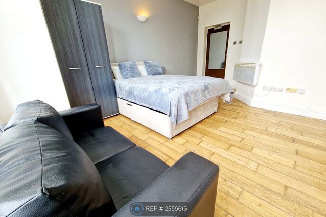 Manchester Studio Flat To Rent Bills Included Near Me Book