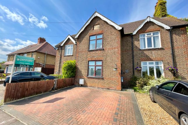 Thumbnail Terraced house for sale in Brightmans Cottages, Bramingham Road, Luton, Bedfordshire