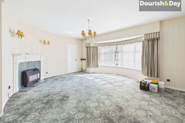 10 Knowle Road, Stafford photo 2