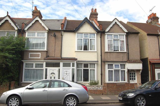 Thumbnail Terraced house to rent in Oakwood Avenue, Mitcham