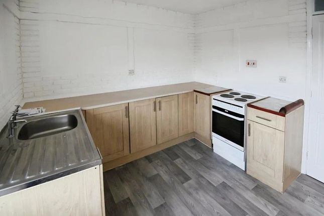 50 Kinderley Road, Wisbech photo 3