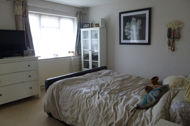 14, Cygnus Drive, Leighton Buzzard photo 5