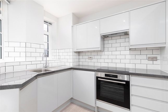 Flat 55, Stourcliffe Close,, Stourcliffe Street, London photo 3