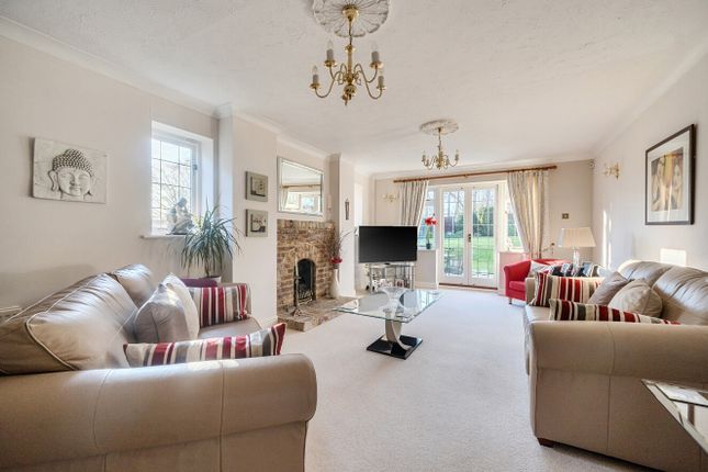 2, Redlands Place, Berkshire photo 3