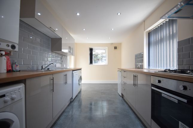 4-bed terraced on Rhymney Street, Cardiff, £2,420/mo