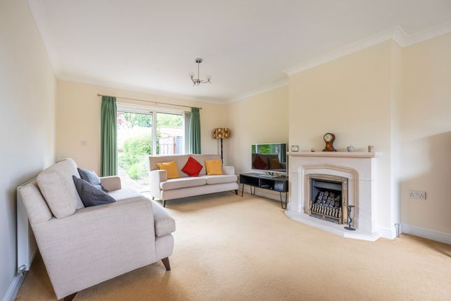 1 Hellesdon Road, Norwich photo 4