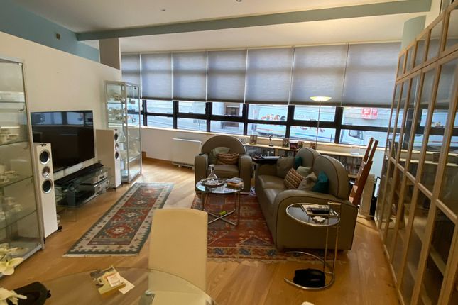 Flat for sale in Millennium, Newhall St