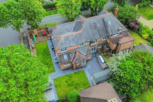 2 Grantham Avenue, Warrington photo 4