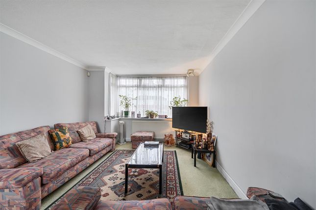 Riverdene, Edgware photo 4