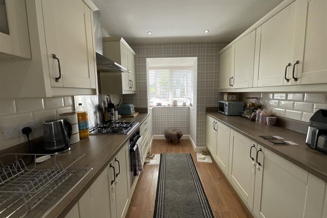 29, Parc Pencae, Ammanford photo 3