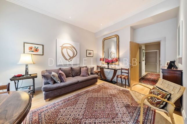 Apt 320, 8 Dean Ryle Street, London photo 3