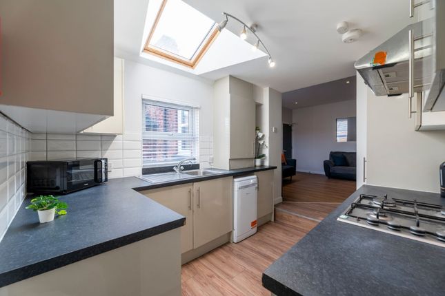 54, Coniston Avenue, Newcastle photo 4