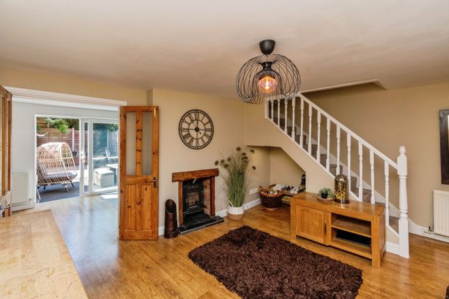 13, Clover Hill, Walsall photo 4