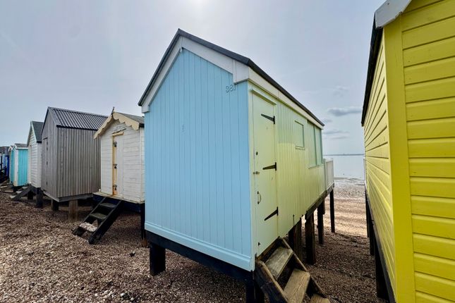 Beach Hut 381, Thorpe Bay photo 2