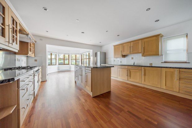 Thumbnail Detached house to rent in Cuffley, Potters Bar