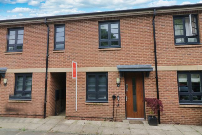 Thumbnail Terraced house for sale in Low Hall Road, Horsforth, Leeds, West Yorkshire