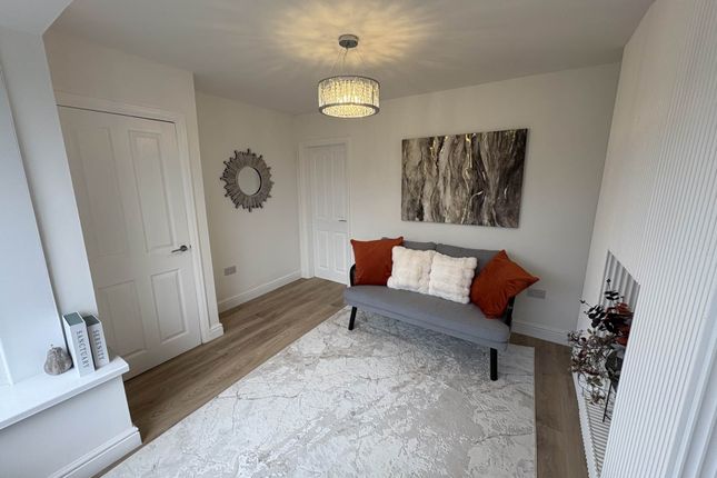 43, Atherley Grove, Oldham photo 5