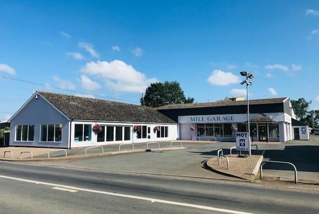 Retail premises to let in Tram Inn, Hereford