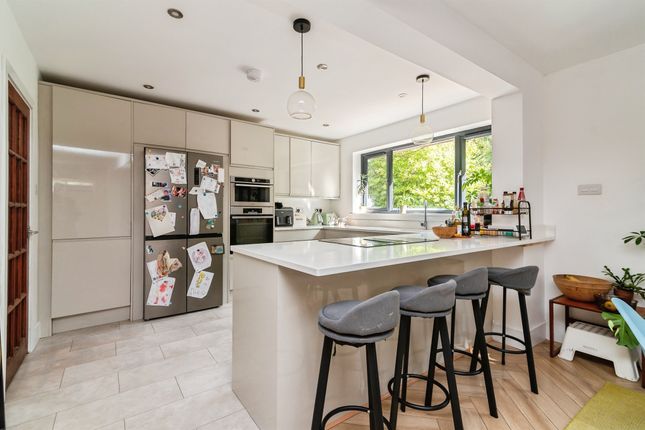 15, Ravensmore Road, Nottingham photo 3