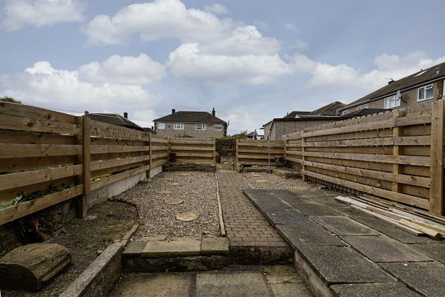 39, Dalton Fold Road, Huddersfield photo 4