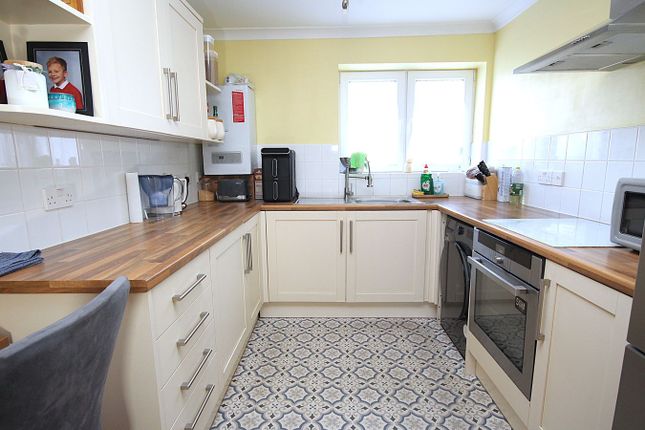 Northmere Drive, Poole photo 4