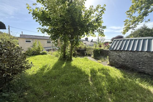 Laneurig, Heol Llansawel, Llanybydder photo 3