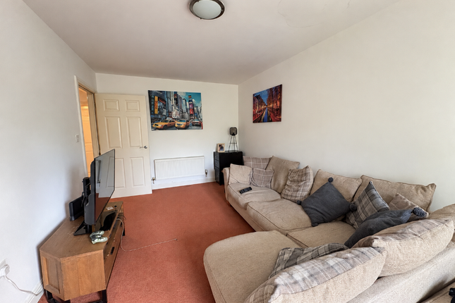 12, New Plant Lane, Burntwood photo 3
