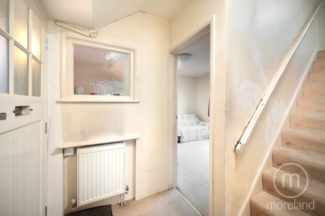 44 Asmuns Place, London, Greater London photo 4