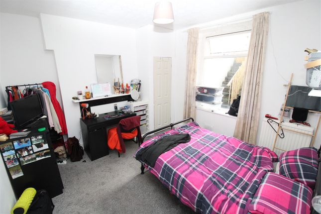 Thumbnail Room to rent in Wood Road, Treforest, Pontypridd